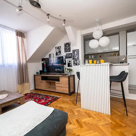 Eternal Flame Apartmán *